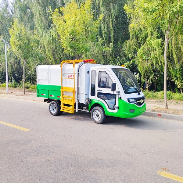 側(cè)掛桶生活垃圾轉(zhuǎn)運車