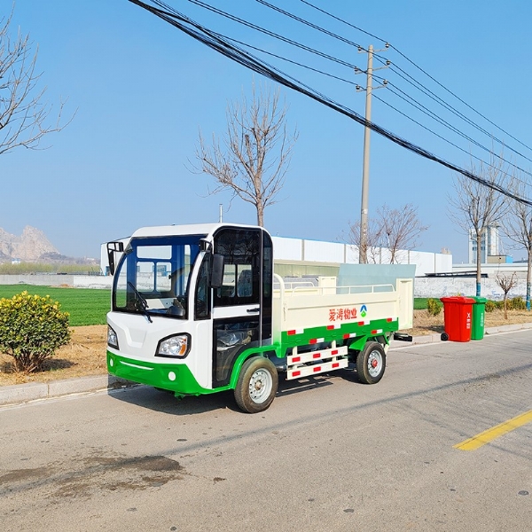 液壓一鍵升降垃圾轉(zhuǎn)運(yùn)車