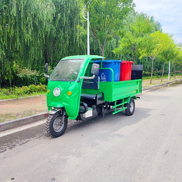 城鄉(xiāng)鎮(zhèn)240L垃圾桶運(yùn)輸清理車