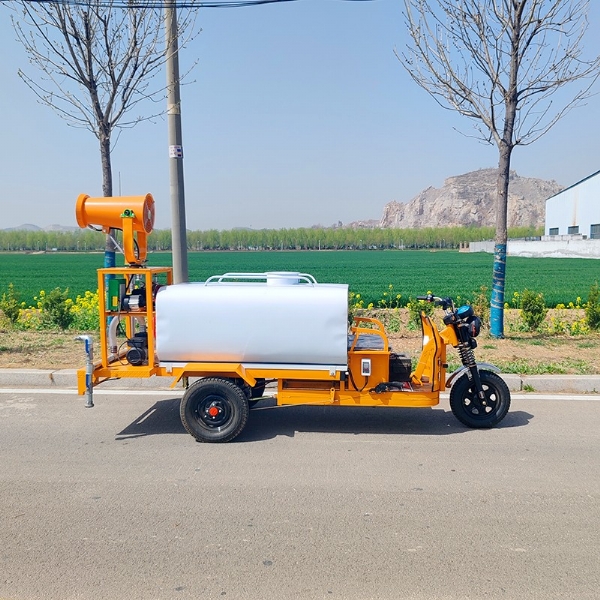 新能源電動三輪霧炮灑水車