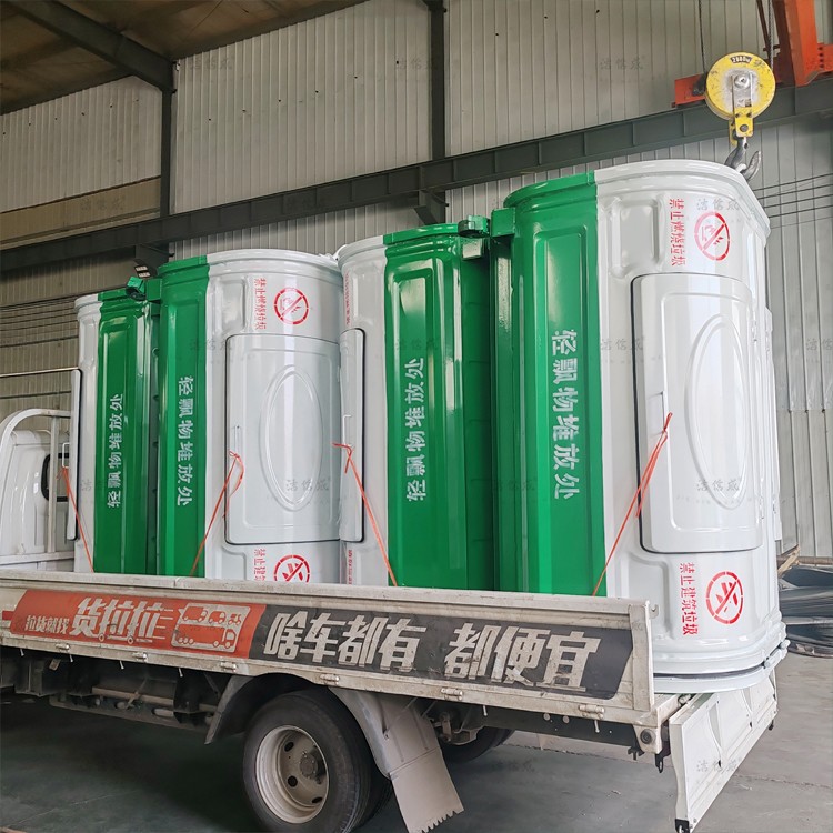 4個勾臂垃圾箱發完浙江嘉興