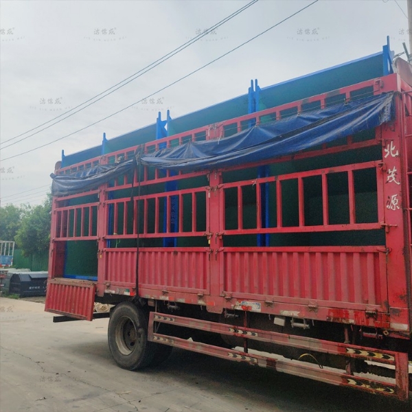 8個垃圾斗發往甘肅省定向市